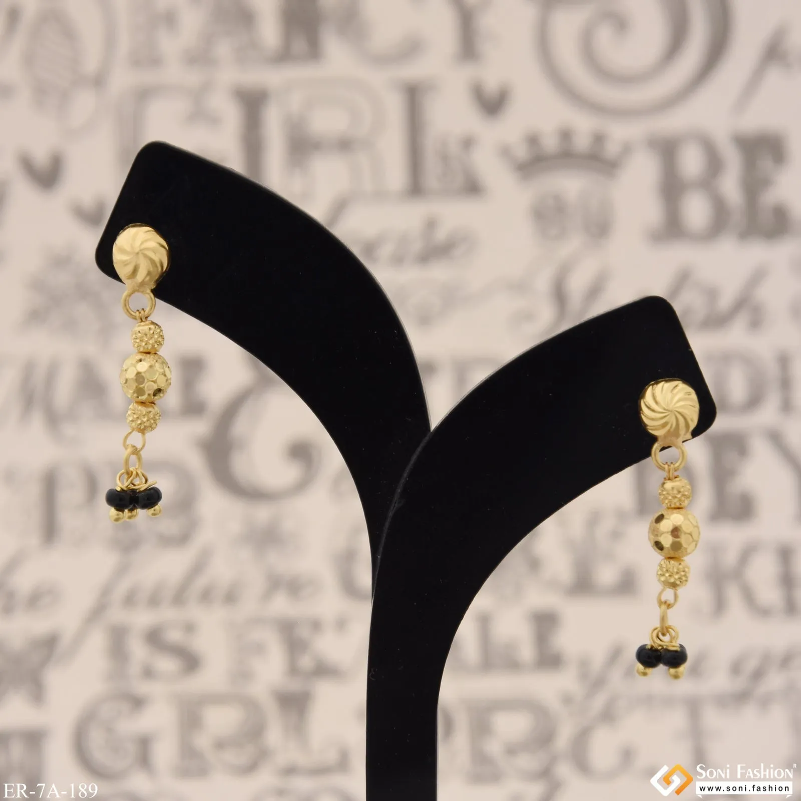 1 Gram Gold Plated Classic Design Fancy Design Earrings for Ladies - Style A189