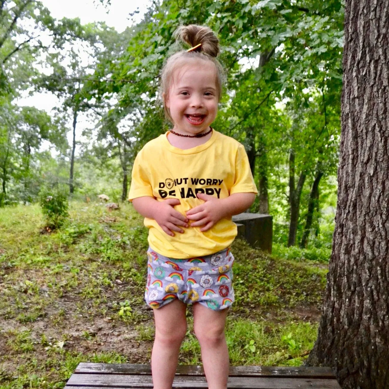 "Donut Worry Be Happy" short sleeve tee