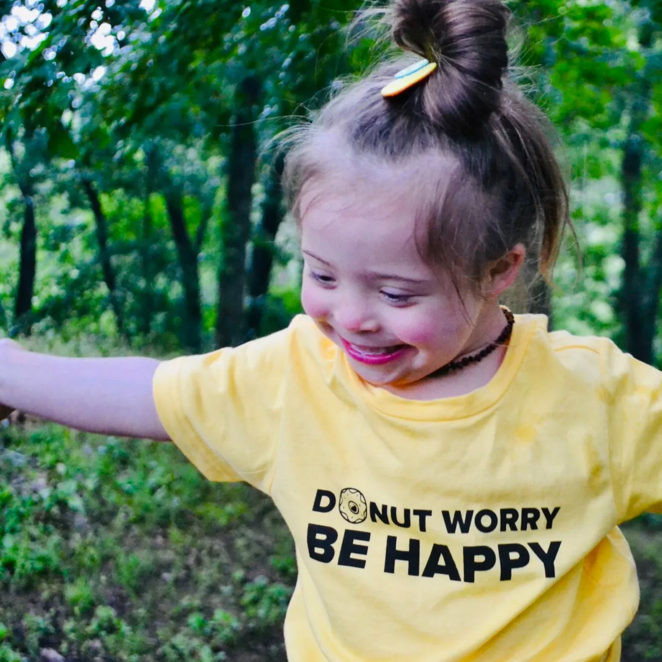 "Donut Worry Be Happy" short sleeve tee